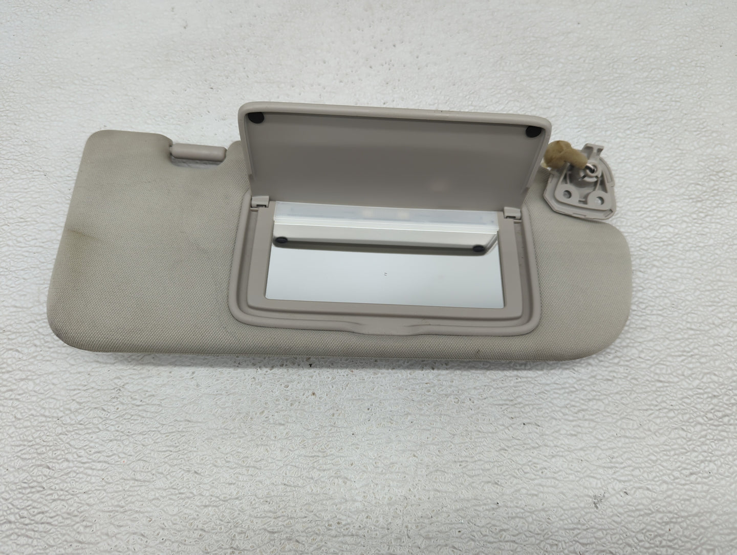 2014-2020 Infiniti Q50 Sun Visor Shade Replacement Passenger Right Mirror Fits Fits 2014 2015 2016 2017 2018 2019 2020 OEM U
