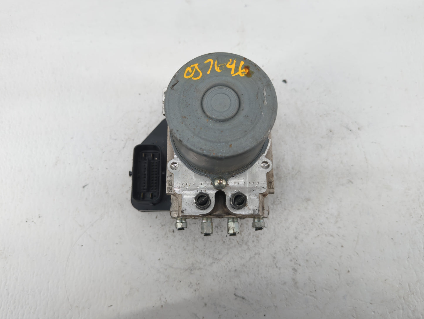 2021 Infiniti Q50 ABS Pump Control Module Replacement P/N:47660 6HC0A Fits OEM Used Auto Parts - Oemusedautoparts1.com