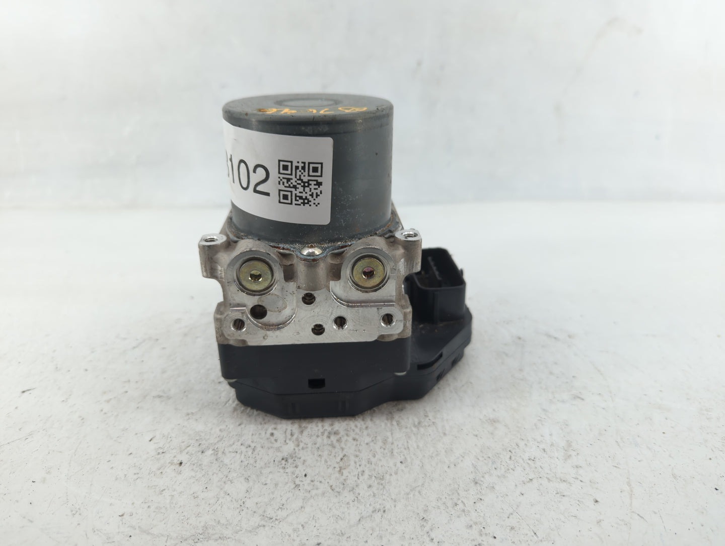 2021 Infiniti Q50 ABS Pump Control Module Replacement P/N:47660 6HC0A Fits OEM Used Auto Parts - Oemusedautoparts1.com