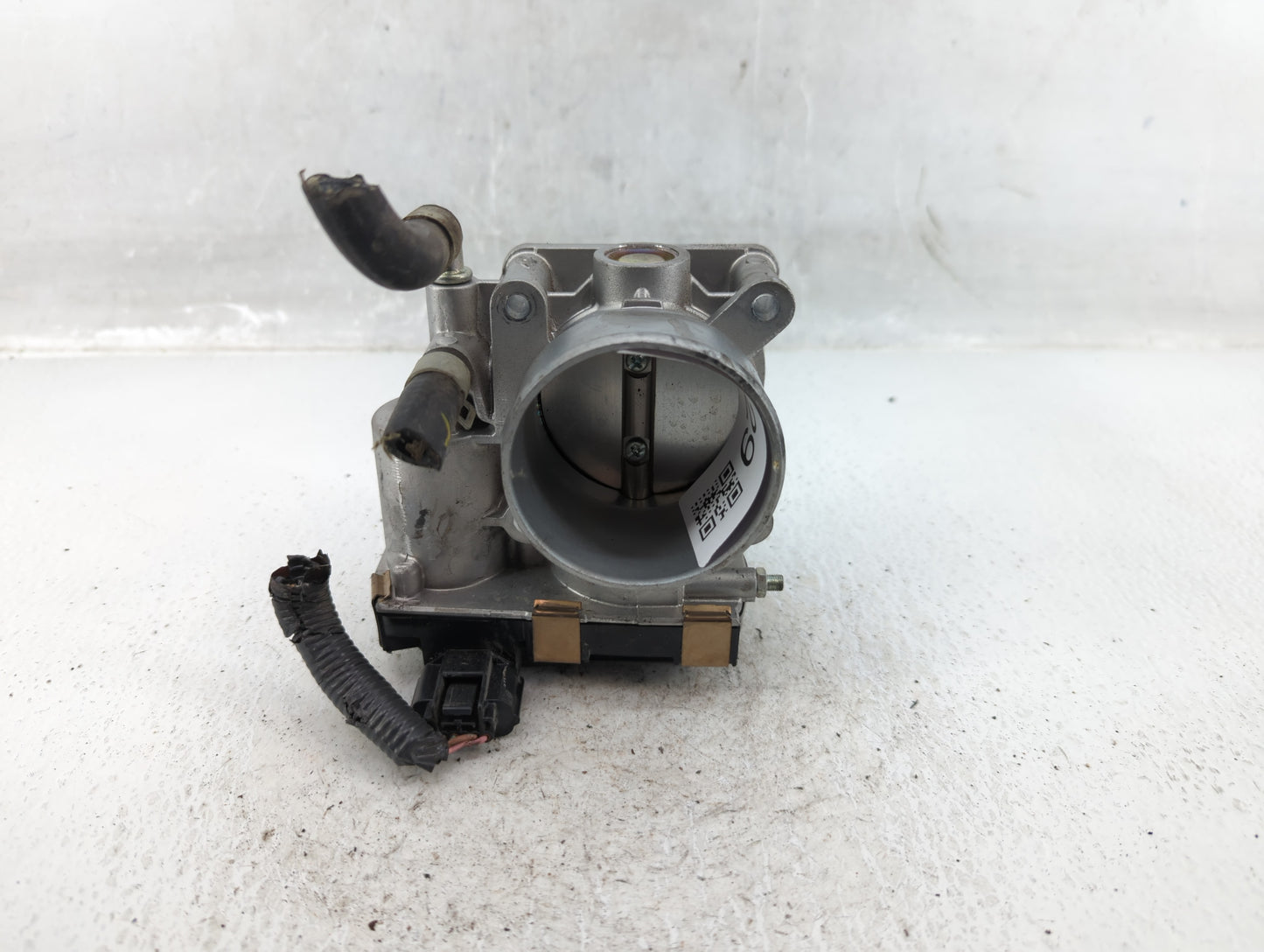 2016-2020 Infiniti Q50 Throttle Body P/N:RME60-52 0304 RME60-52 Fits Fits 2016 2017 2018 2019 2020 OEM Used Auto Parts - Oem