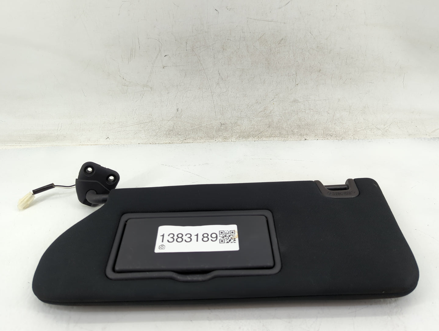 2019-2020 Infiniti Qx50 Sun Visor Shade Replacement Passenger Right Mirror Fits Fits 2019 2020 OEM Used Auto Parts - Oemused