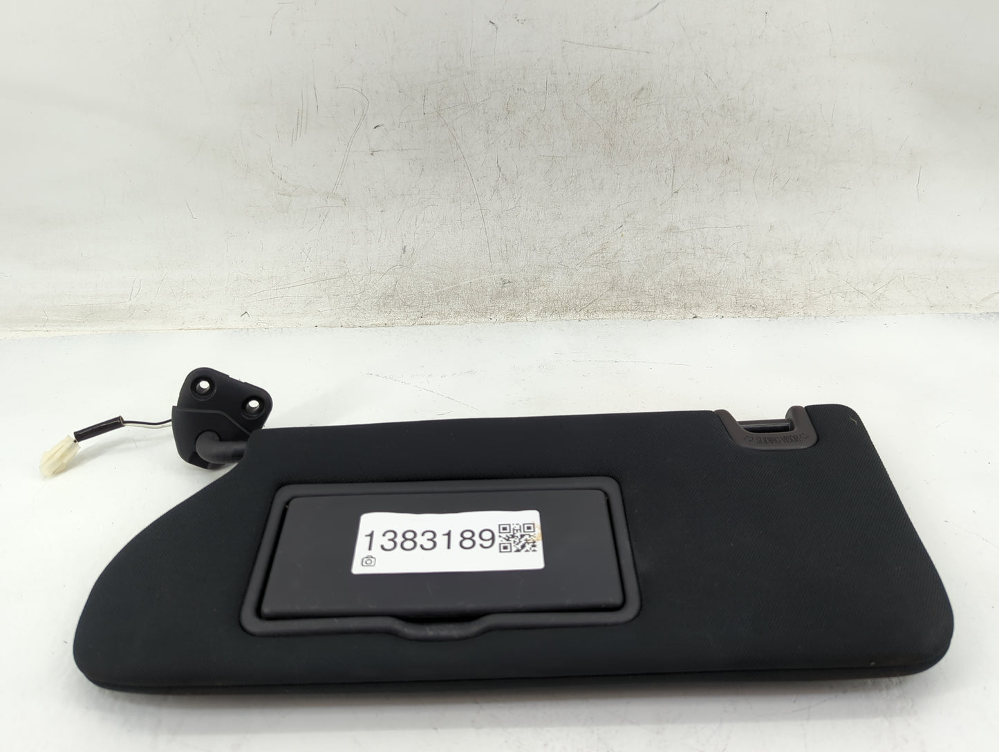 2019-2020 Infiniti Qx50 Sun Visor Shade Replacement Passenger Right Mirror Fits Fits 2019 2020 OEM Used Auto Parts - Oemused