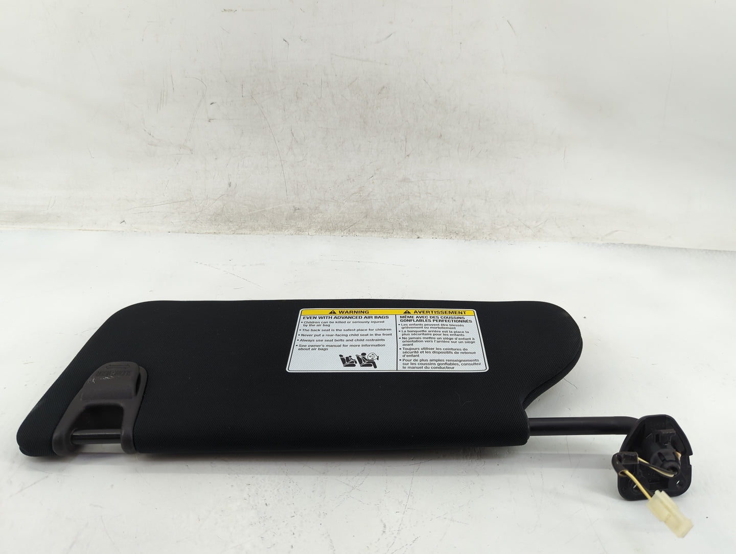 2019-2020 Infiniti Qx50 Sun Visor Shade Replacement Driver Left Mirror Fits Fits 2019 2020 OEM Used Auto Parts - Oemusedauto