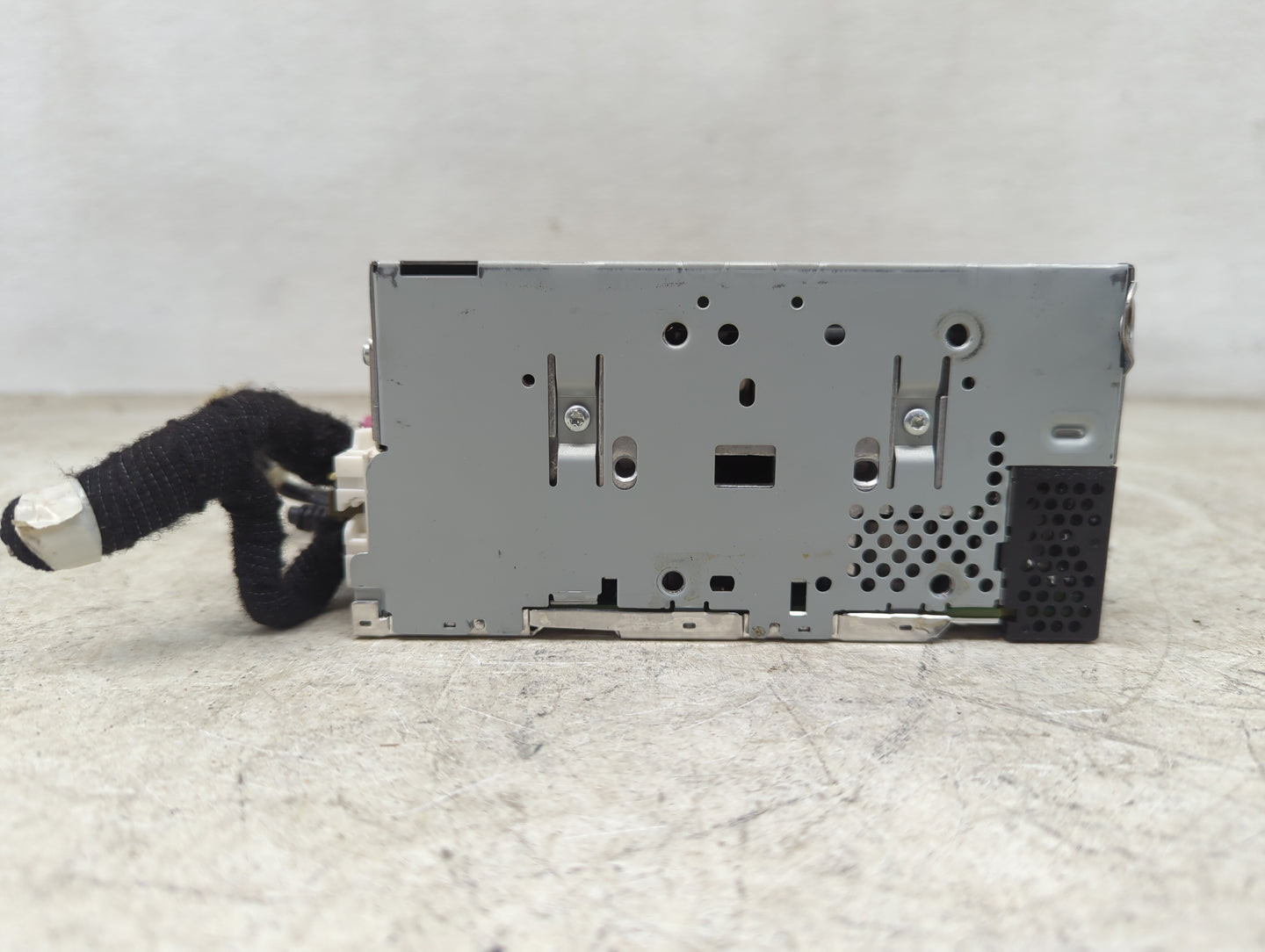 2019-2020 Infiniti Qx50 Radio AM FM Cd Player Receiver Replacement P/N:25915 5NA0A 7 515 751 085, PIVISBX0 Fits Fits 2019 20