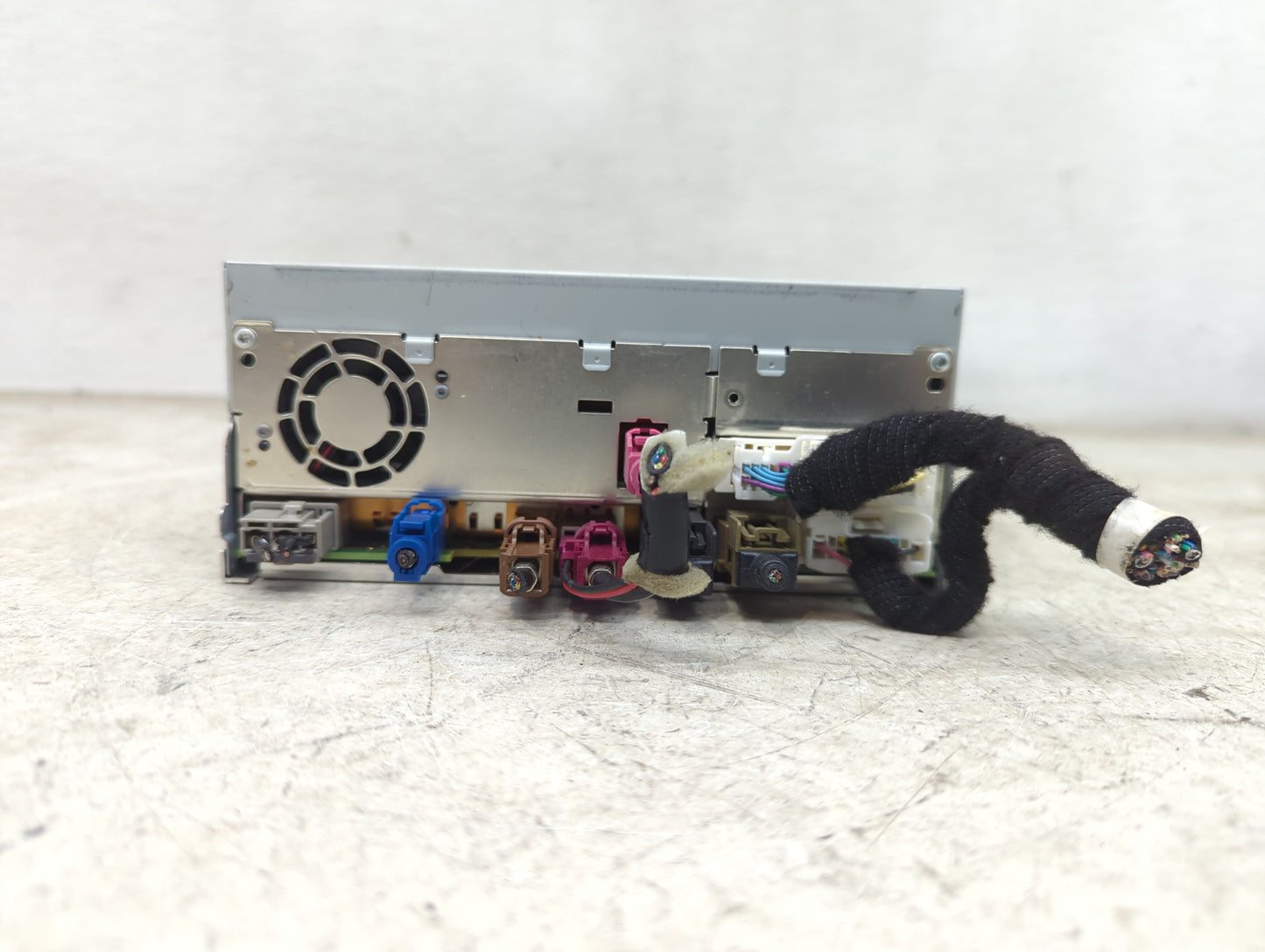 2019-2020 Infiniti Qx50 Radio AM FM Cd Player Receiver Replacement P/N:25915 5NA0A 7 515 751 085, PIVISBX0 Fits Fits 2019 20