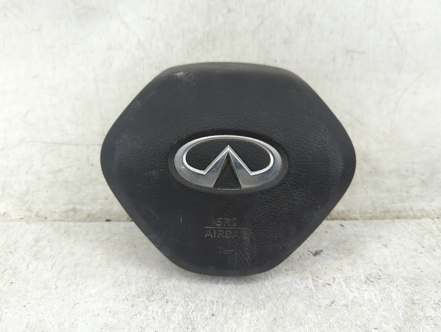 2021 Infiniti Qx50 Air Bag Driver Left Steering Wheel Mounted Black - Oemusedautoparts1.com