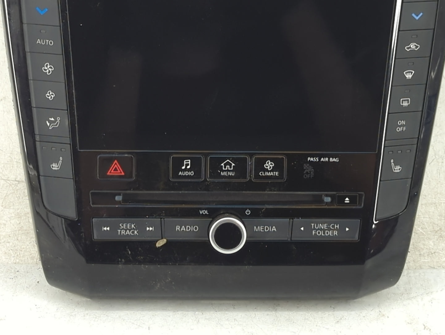 2021 Infiniti Qx50 Radio Control Panel - Oemusedautoparts1.com