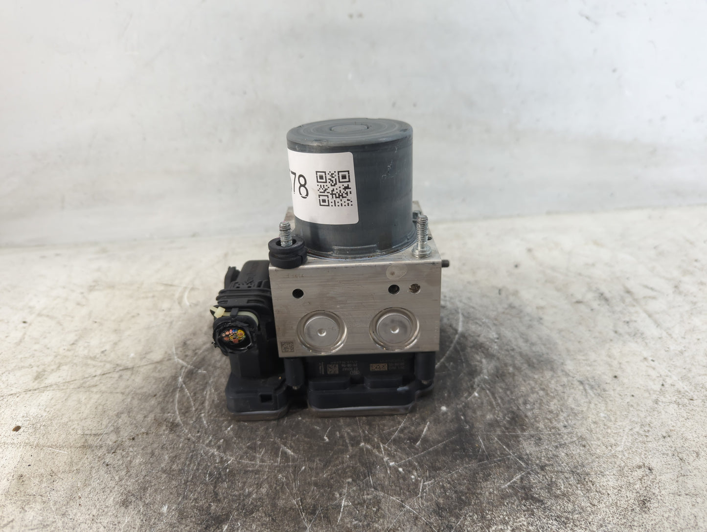 2019-2020 Infiniti Qx50 ABS Pump Control Module Replacement P/N:269 907 47660 5VS0C Fits Fits 2019 2020 OEM Used Auto Parts 
