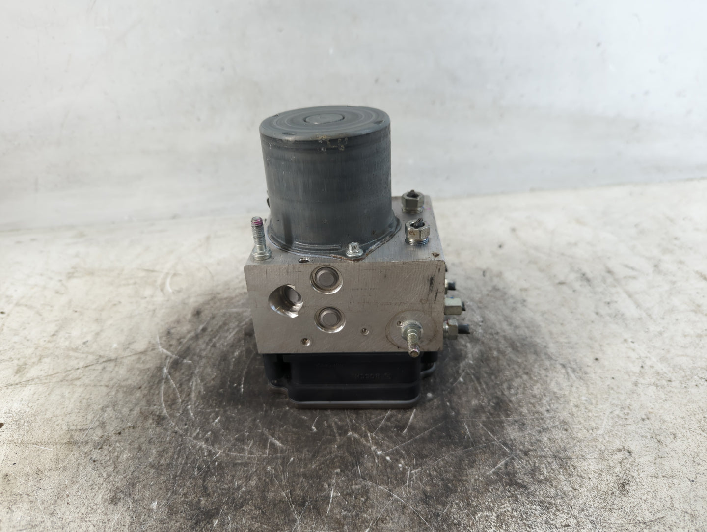 2019-2020 Infiniti Qx50 ABS Pump Control Module Replacement P/N:269 907 47660 5VS0C Fits Fits 2019 2020 OEM Used Auto Parts 