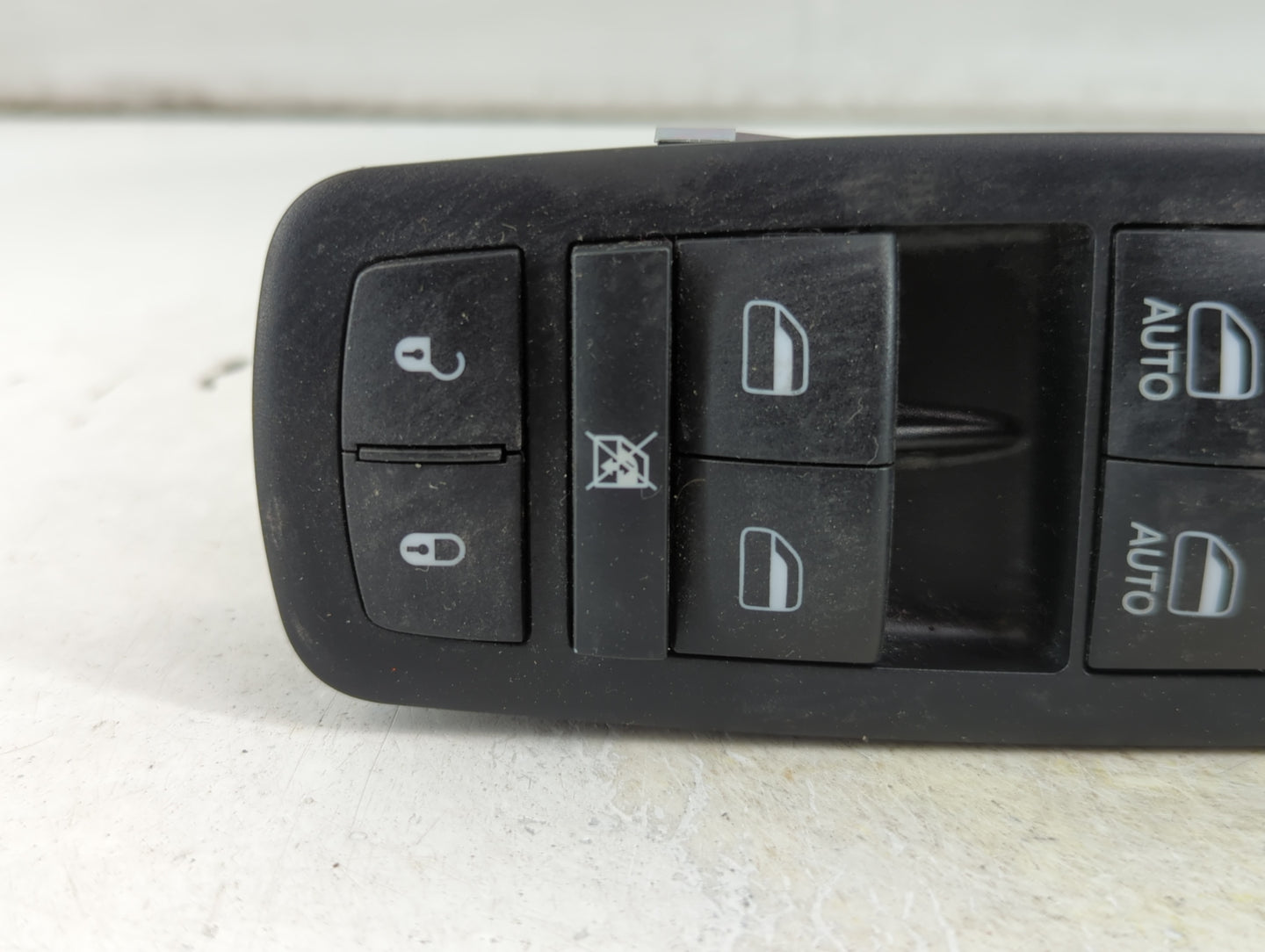 2017-2022 Jeep Cherokee Master Power Window Switch Replacement Driver Side Left P/N:68319802AA Fits OEM Used Auto Parts - Oe