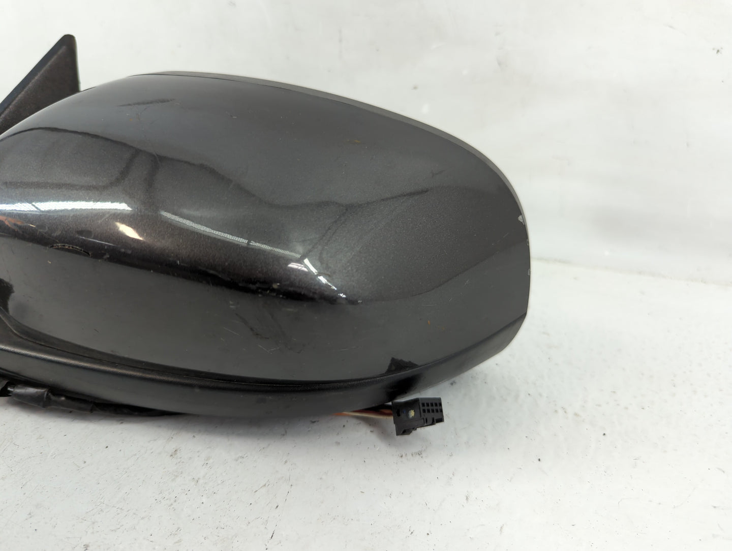 2014-2021 Jeep Cherokee Driver Side View Mirror - Left Door Mirror OEM Used - Oemusedautoparts1.com