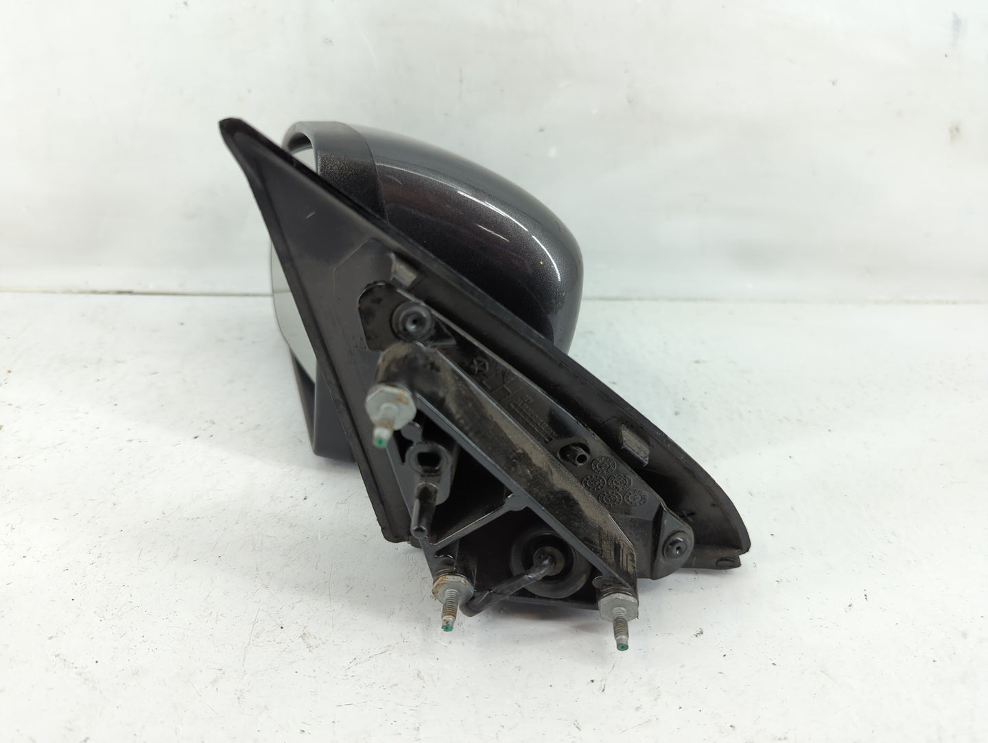 2014-2021 Jeep Cherokee Driver Side View Mirror - Left Door Mirror OEM Used - Oemusedautoparts1.com