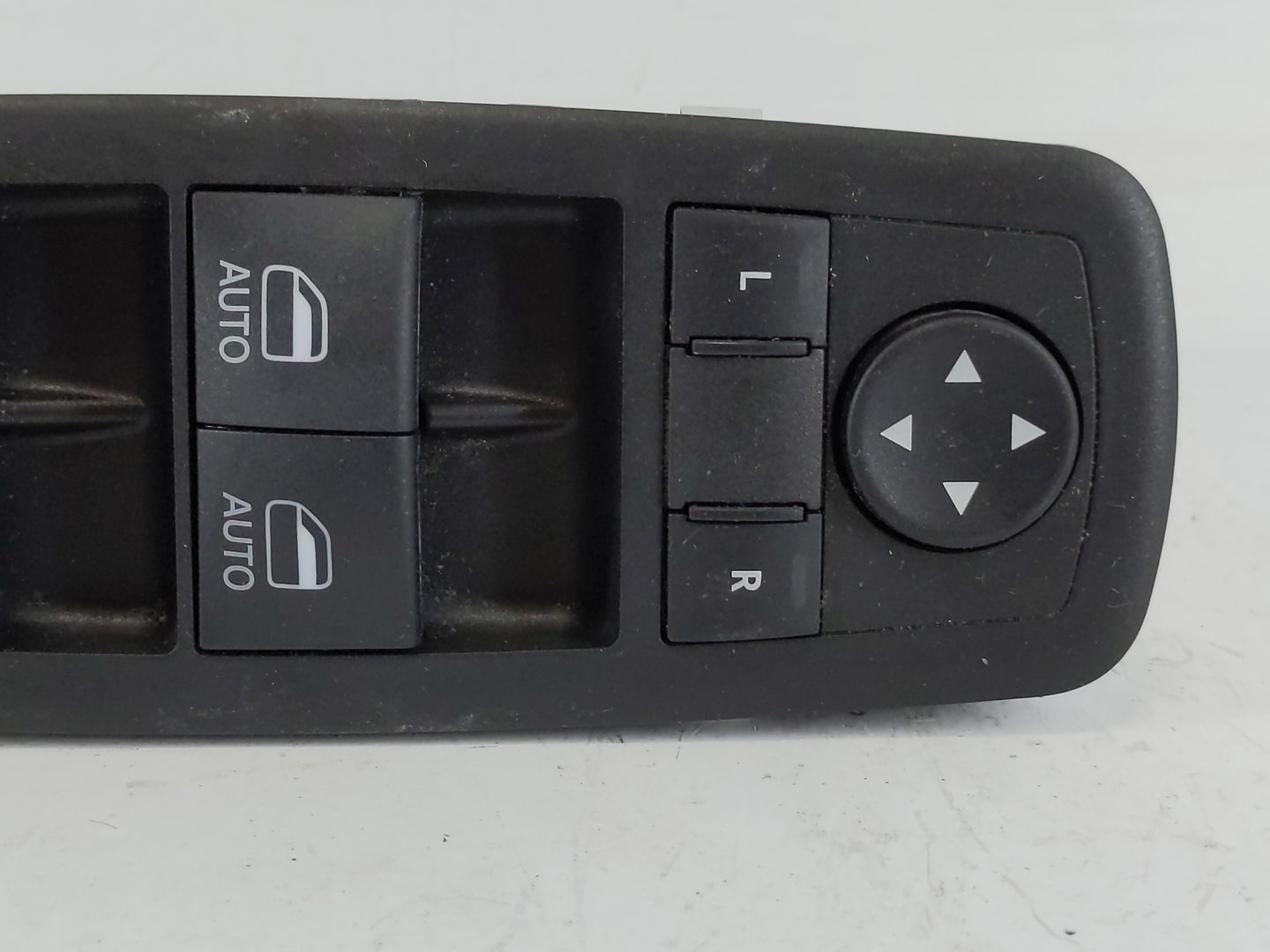 2015-2022 Jeep Cherokee Master Power Window Switch Replacement Driver Side Left P/N:68271206AB Fits OEM Used Auto Parts - Oe