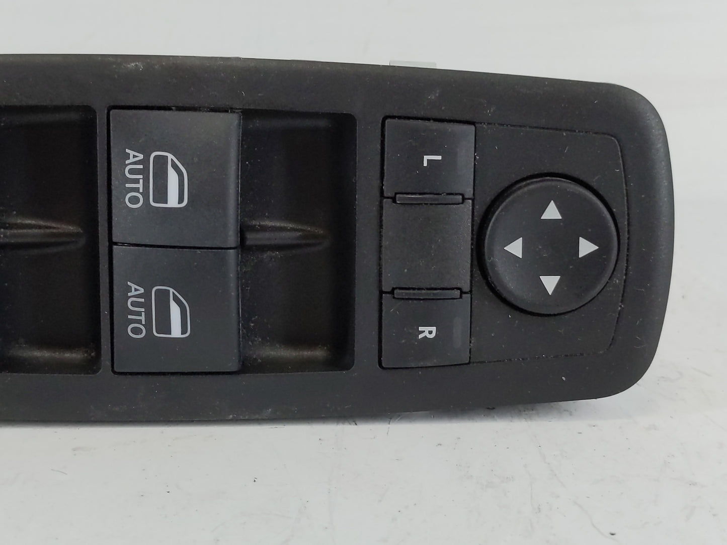 2015-2022 Jeep Cherokee Master Power Window Switch Replacement Driver Side Left P/N:68271206AB Fits OEM Used Auto Parts - Oe