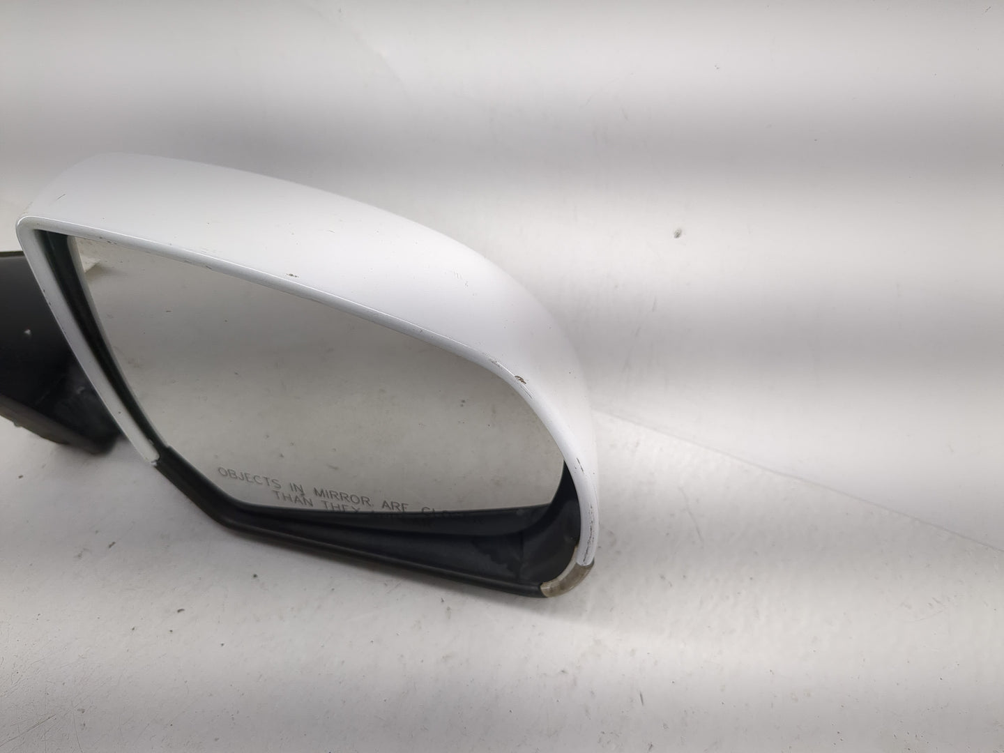 2014-2021 Jeep Cherokee Passenger Side View Mirror - Right Door Mirror OEM Used - Oemusedautoparts1.com