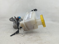 2019-2022 Jeep Cherokee Brake Master Cylinder - Oemusedautoparts1.com