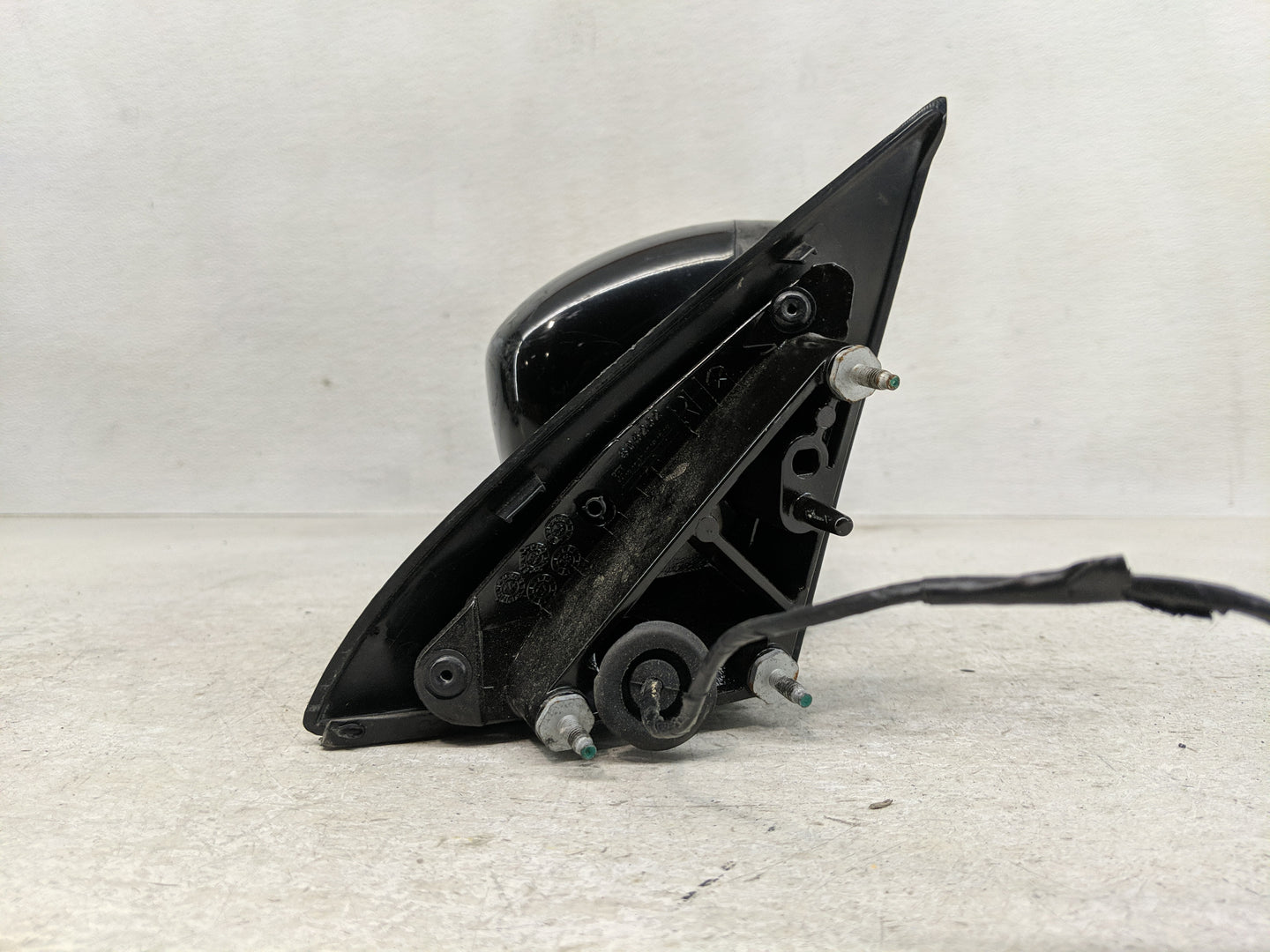 2014-2021 Jeep Cherokee Passenger Side View Mirror - Right Door Mirror OEM Used - Oemusedautoparts1.com
