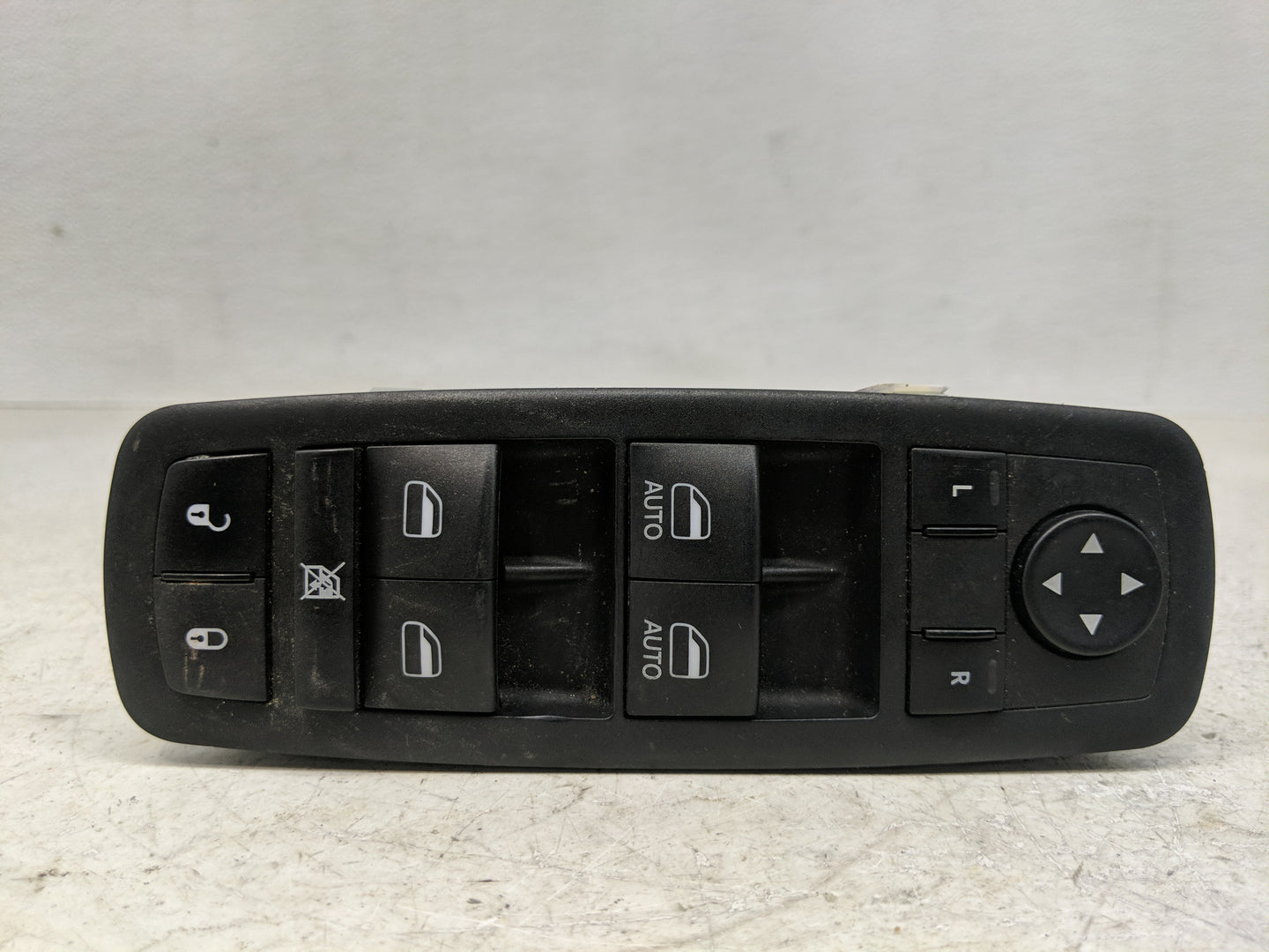 2015-2022 Jeep Cherokee Master Power Window Switch Replacement Driver Side Left P/N:10130139 68271206AB Fits OEM Used Auto P