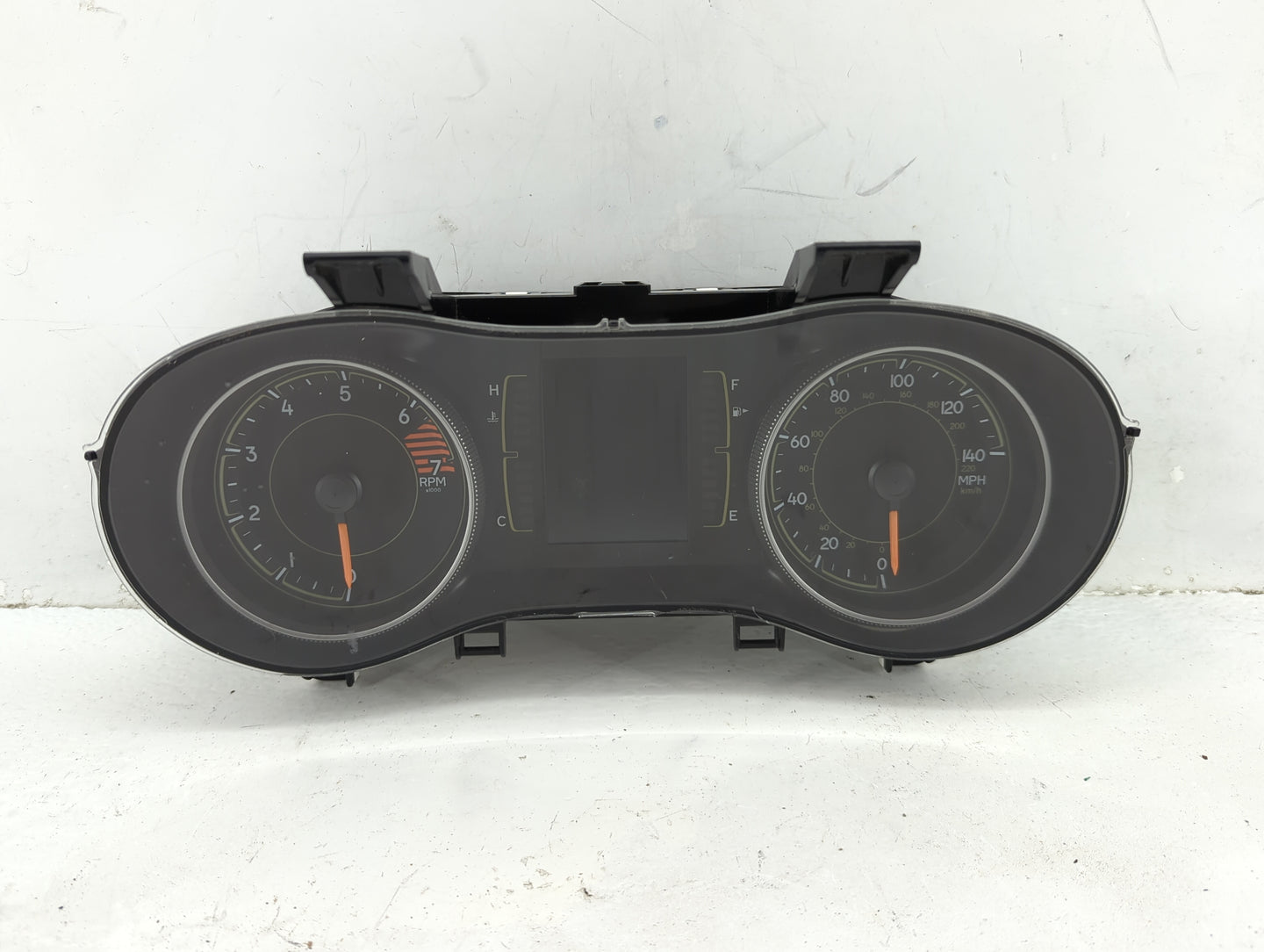 2021 Jeep Cherokee Instrument Cluster Speedometer Gauges P/N:P68492655AC Fits OEM Used Auto Parts - Oemusedautoparts1.com