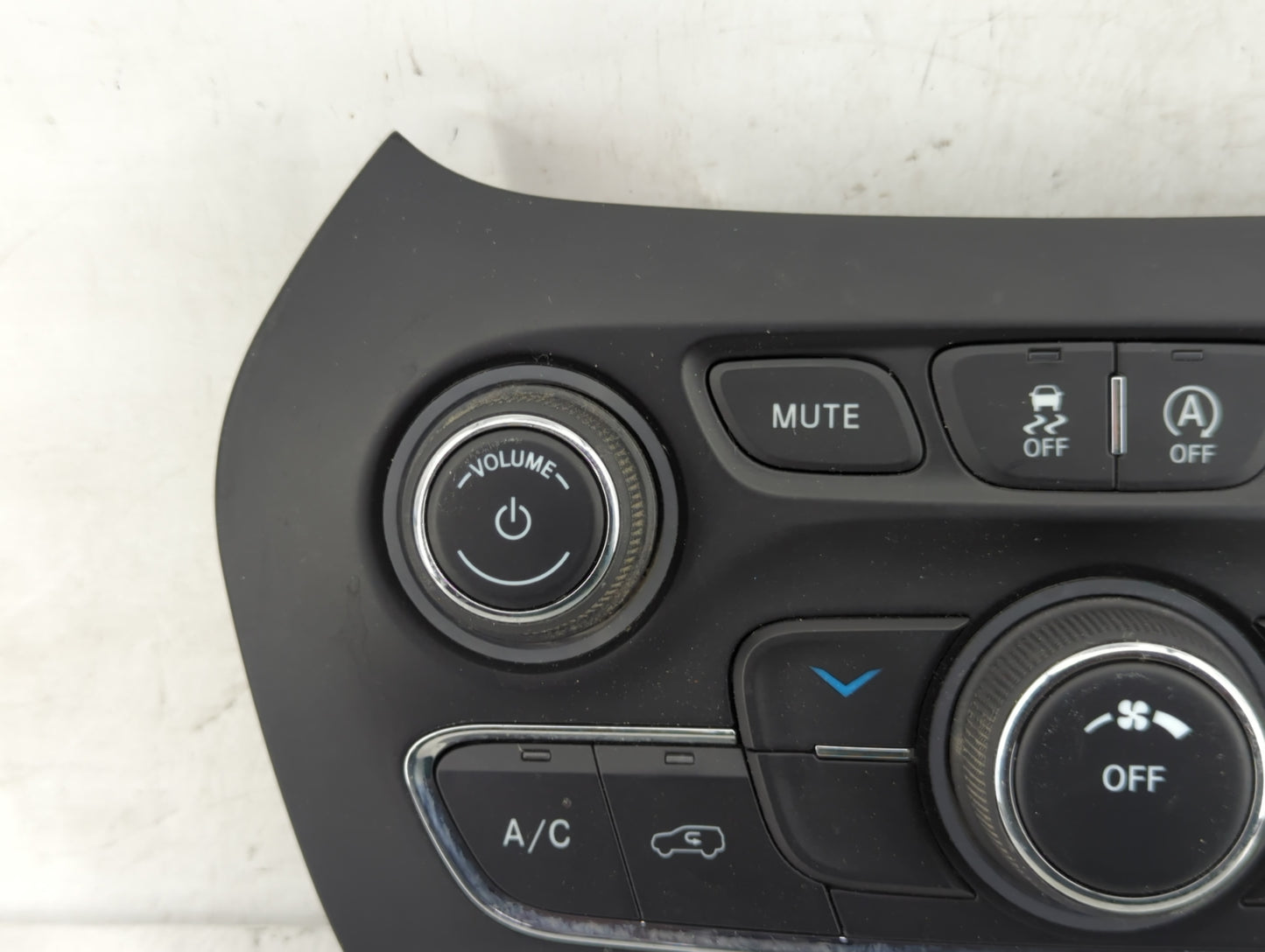 2019-2022 Jeep Cherokee Climate Control Module Temperature AC/Heater Replacement P/N:68285938AF Fits Fits 2019 2020 2021 202