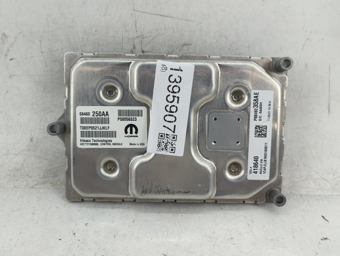 2021 Jeep Cherokee PCM Engine Control Computer ECU ECM PCU OEM P/N:P68492358AE P50056523, 68460250AA Fits OEM Used Auto Part