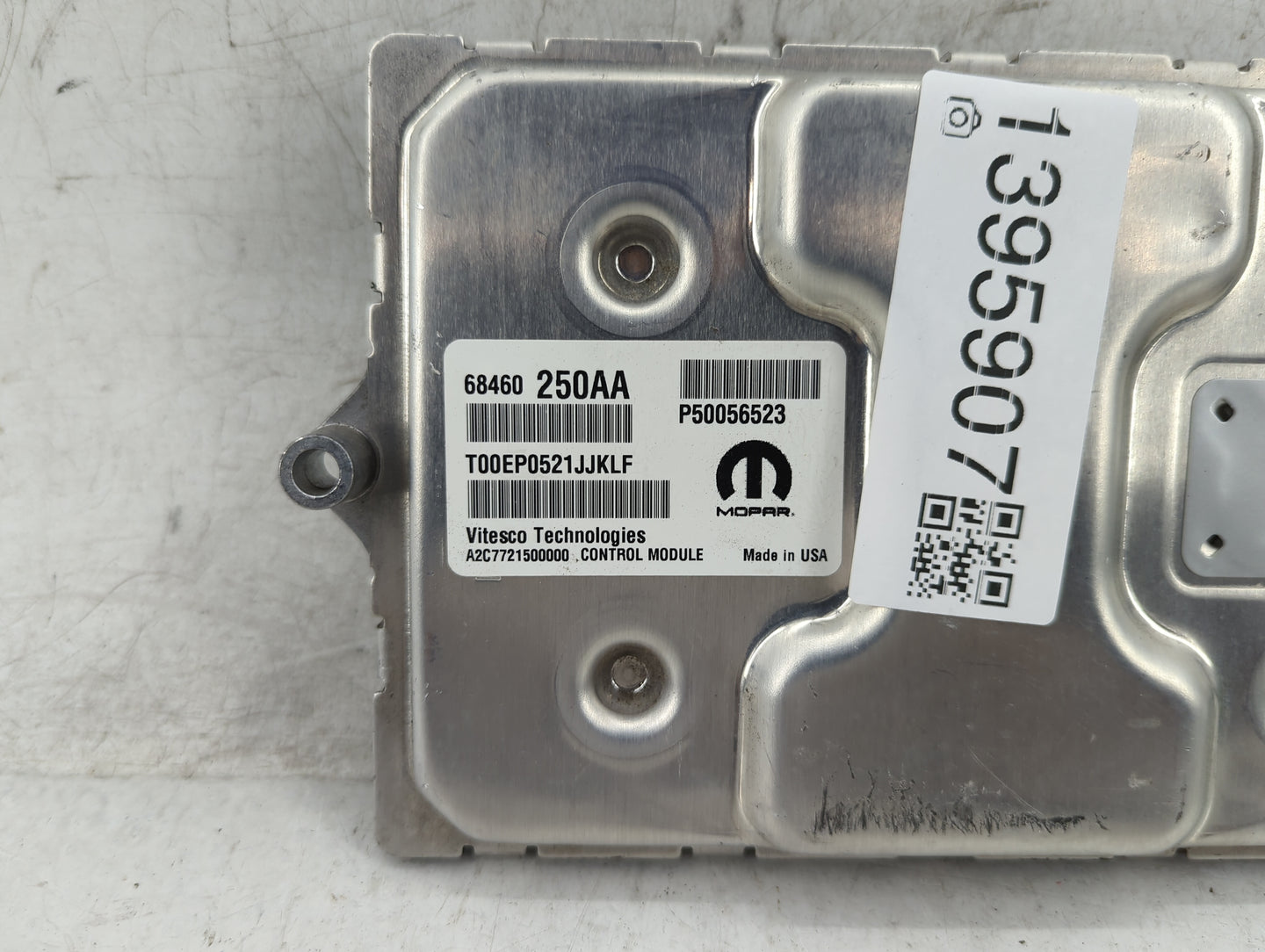 2021 Jeep Cherokee PCM Engine Control Computer ECU ECM PCU OEM P/N:P68492358AE P50056523, 68460250AA Fits OEM Used Auto Part