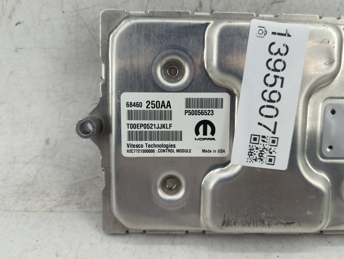 2021 Jeep Cherokee PCM Engine Control Computer ECU ECM PCU OEM P/N:P68492358AE P50056523, 68460250AA Fits OEM Used Auto Part