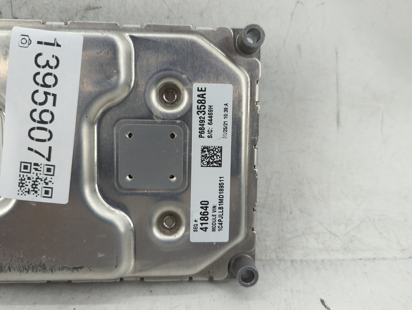 2021 Jeep Cherokee PCM Engine Control Computer ECU ECM PCU OEM P/N:P68492358AE P50056523, 68460250AA Fits OEM Used Auto Part