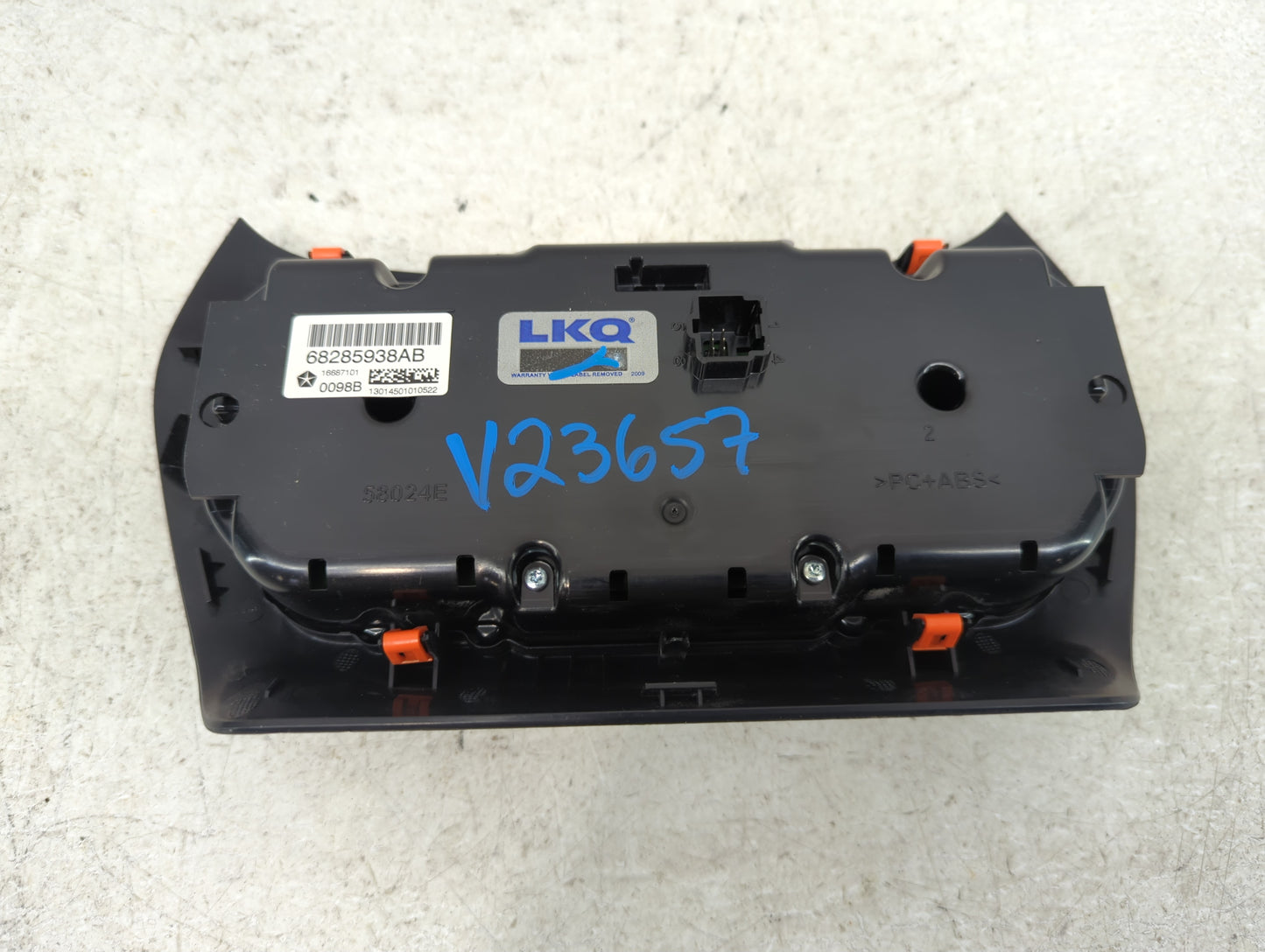 2019-2022 Jeep Cherokee Climate Control Module Temperature AC/Heater Replacement P/N:68285938AB 68285938AF Fits OEM Used Aut