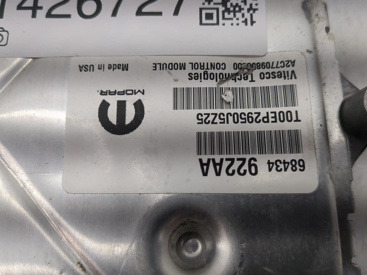 2020-2021 Jeep Cherokee PCM Engine Control Computer ECU ECM PCU OEM P/N:p68434922aa Fits Fits 2020 2021 OEM Used Auto Parts 