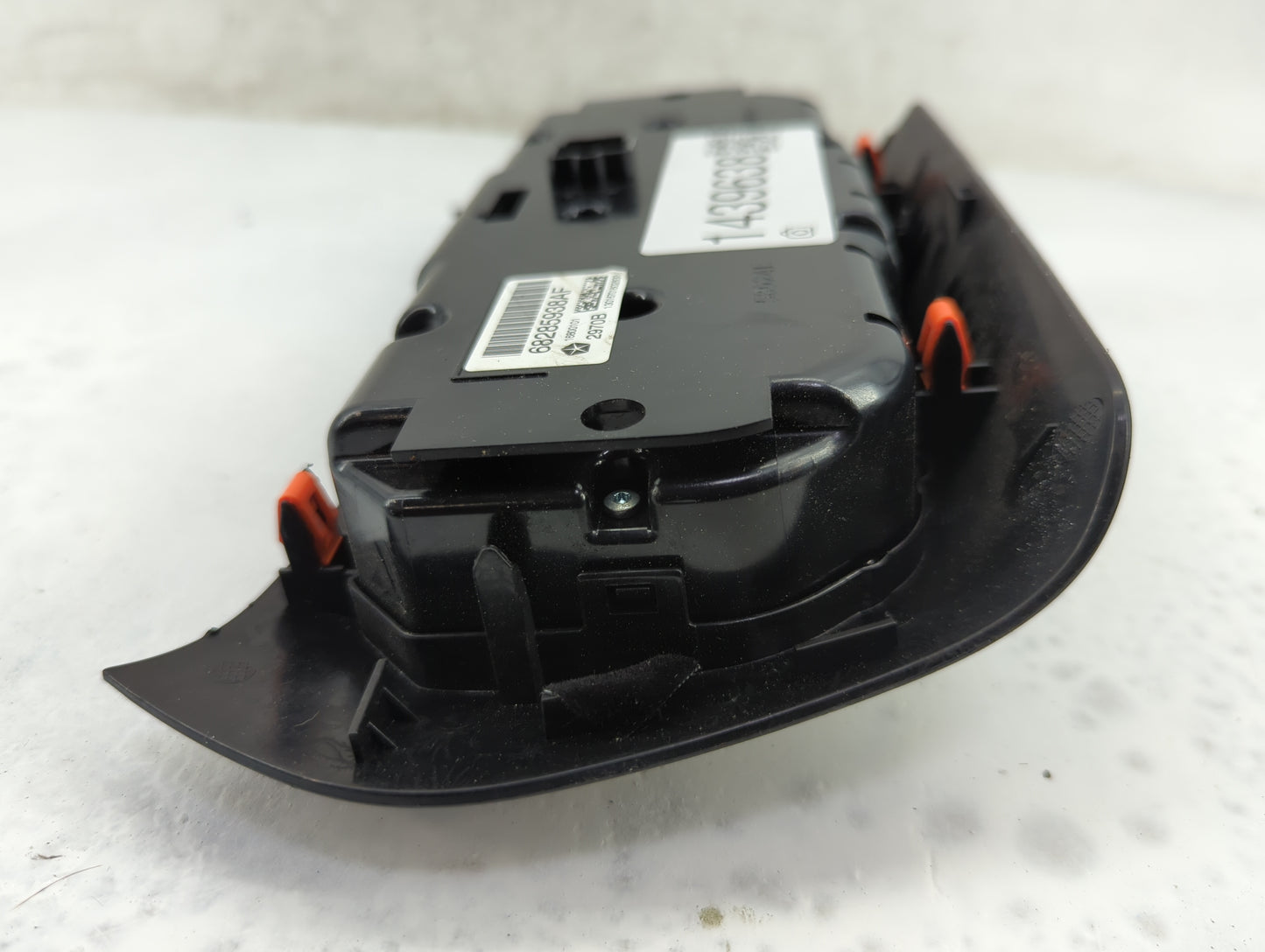 2019-2022 Jeep Cherokee Climate Control Module Temperature AC/Heater Replacement P/N:6828598AF Fits Fits 2019 2020 2021 2022