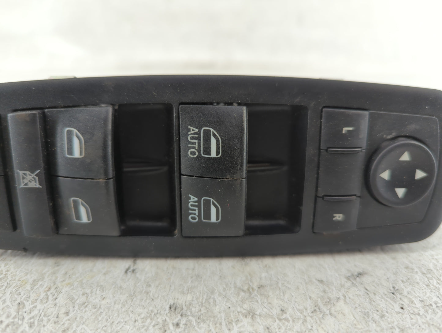 2015-2022 Jeep Cherokee Master Power Window Switch Replacement Driver Side Left P/N:68271206AB Fits OEM Used Auto Parts - Oe