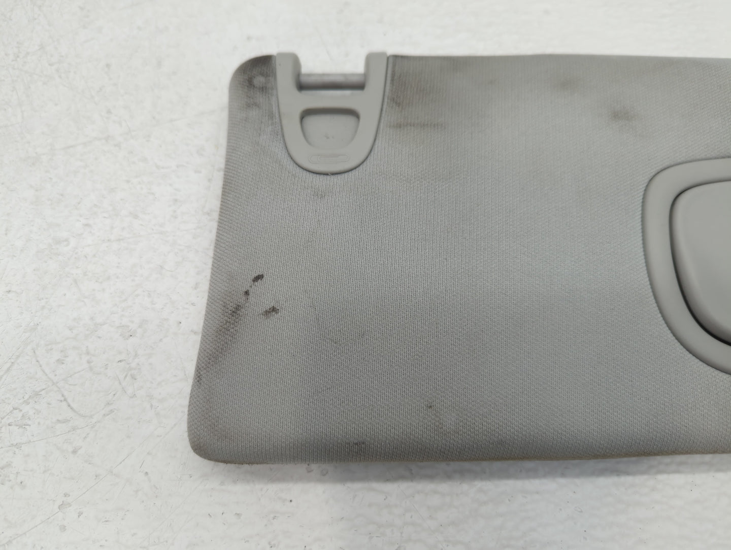 2019-2022 Jeep Cherokee Sun Visor Shade Replacement Passenger Right Mirror Fits Fits 2019 2020 2021 2022 OEM Used Auto Parts