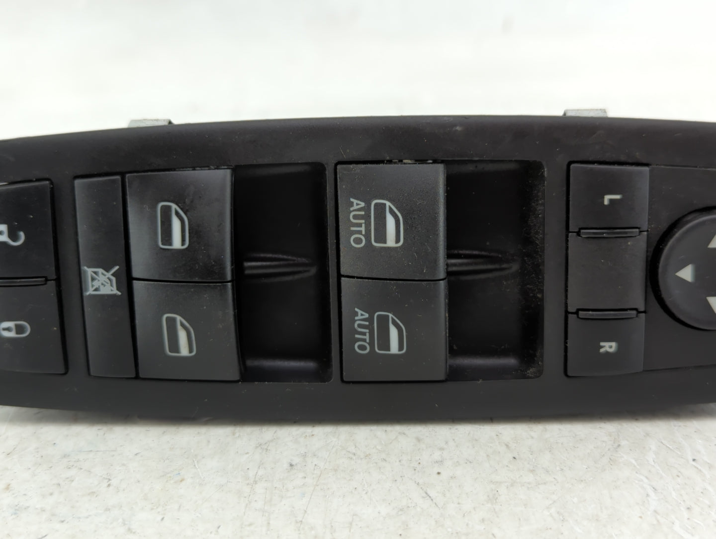 2015-2022 Jeep Cherokee Master Power Window Switch Replacement Driver Side Left P/N:68271206AB Fits OEM Used Auto Parts - Oe