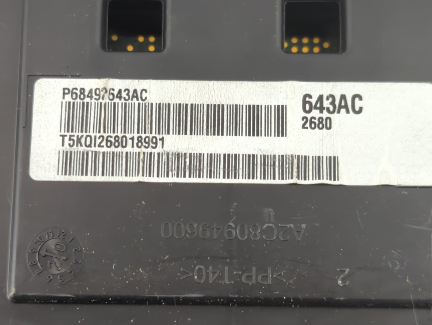 2021 Jeep Cherokee Instrument Cluster Speedometer Gauges P/N:P68497643AC Fits OEM Used Auto Parts - Oemusedautoparts1.com