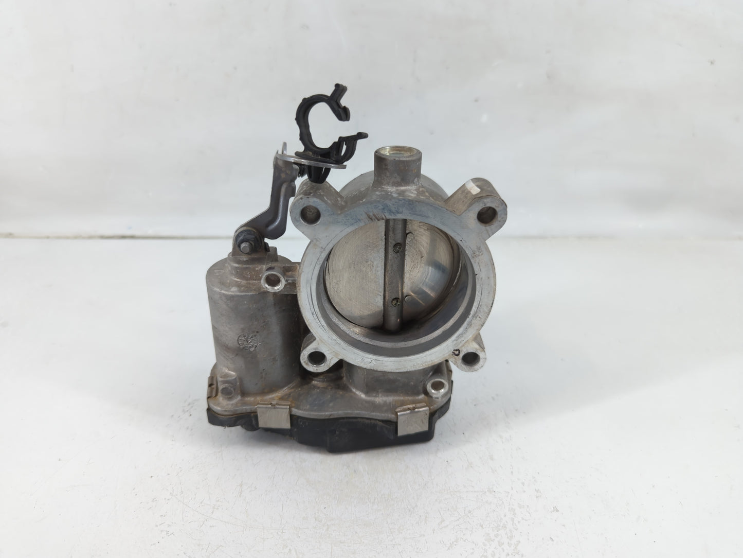 2017-2022 Jeep Compass Throttle Body P/N:04891970AC Fits Fits 2014 2015 2016 2017 2018 2019 2020 2021 2022 OEM Used Auto Par