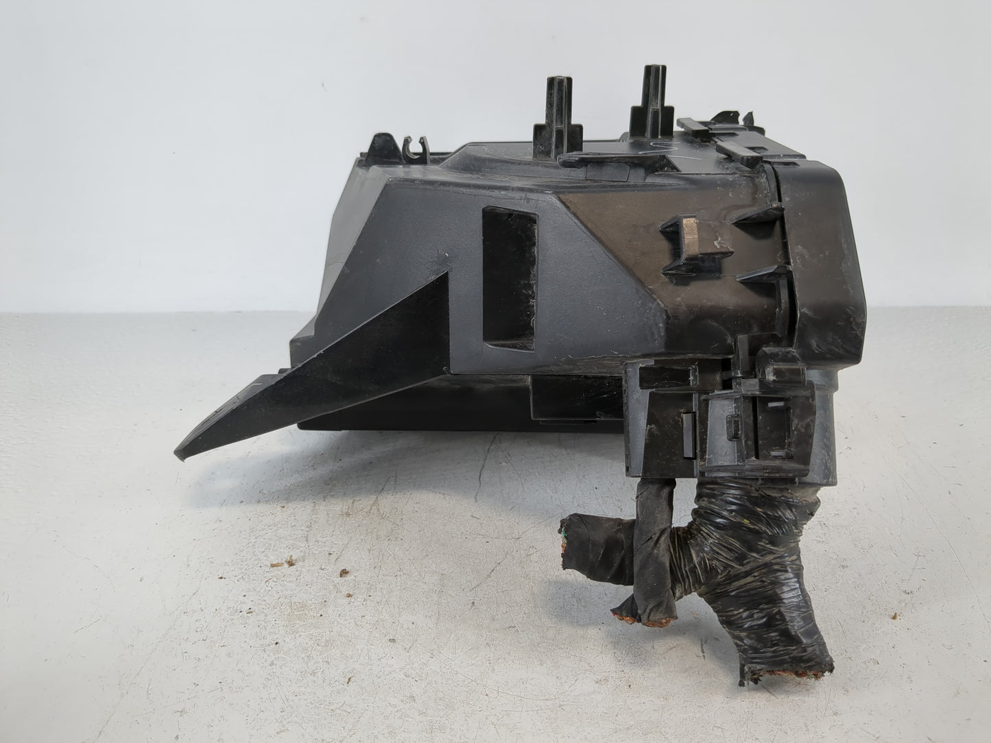 2021 Jeep Compass Fusebox Fuse Box Panel Relay Module P/N:52027004 Fits OEM Used Auto Parts - Oemusedautoparts1.com