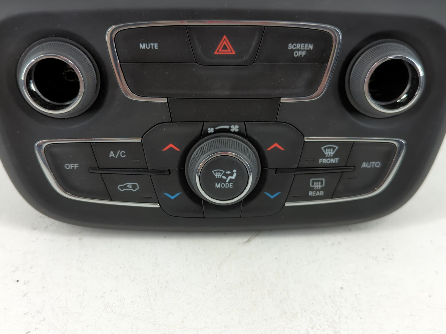2021 Jeep Compass Climate Control Module Temperature AC/Heater Replacement P/N:P6TM13DX9AB Fits OEM Used Auto Parts - Oemuse