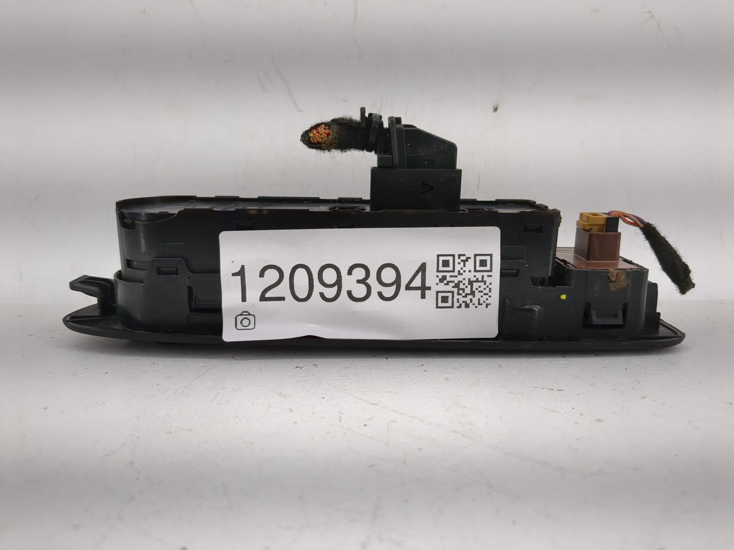 2021 Jeep Compass Master Power Window Switch Replacement Driver Side Left P/N:P6BZ27LXHAA Fits OEM Used Auto Parts - Oemused
