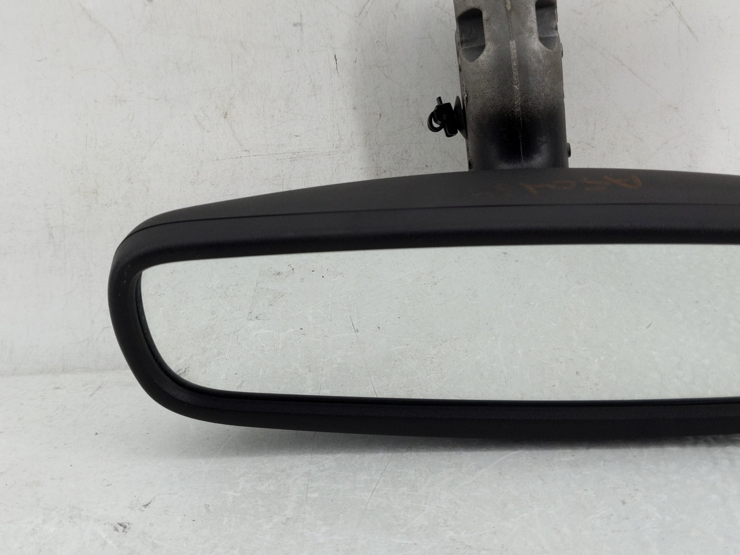 2021 Jeep Compass Interior Rear View Mirror Replacement OEM P/N:E11048418 Fits OEM Used Auto Parts - Oemusedautoparts1.com