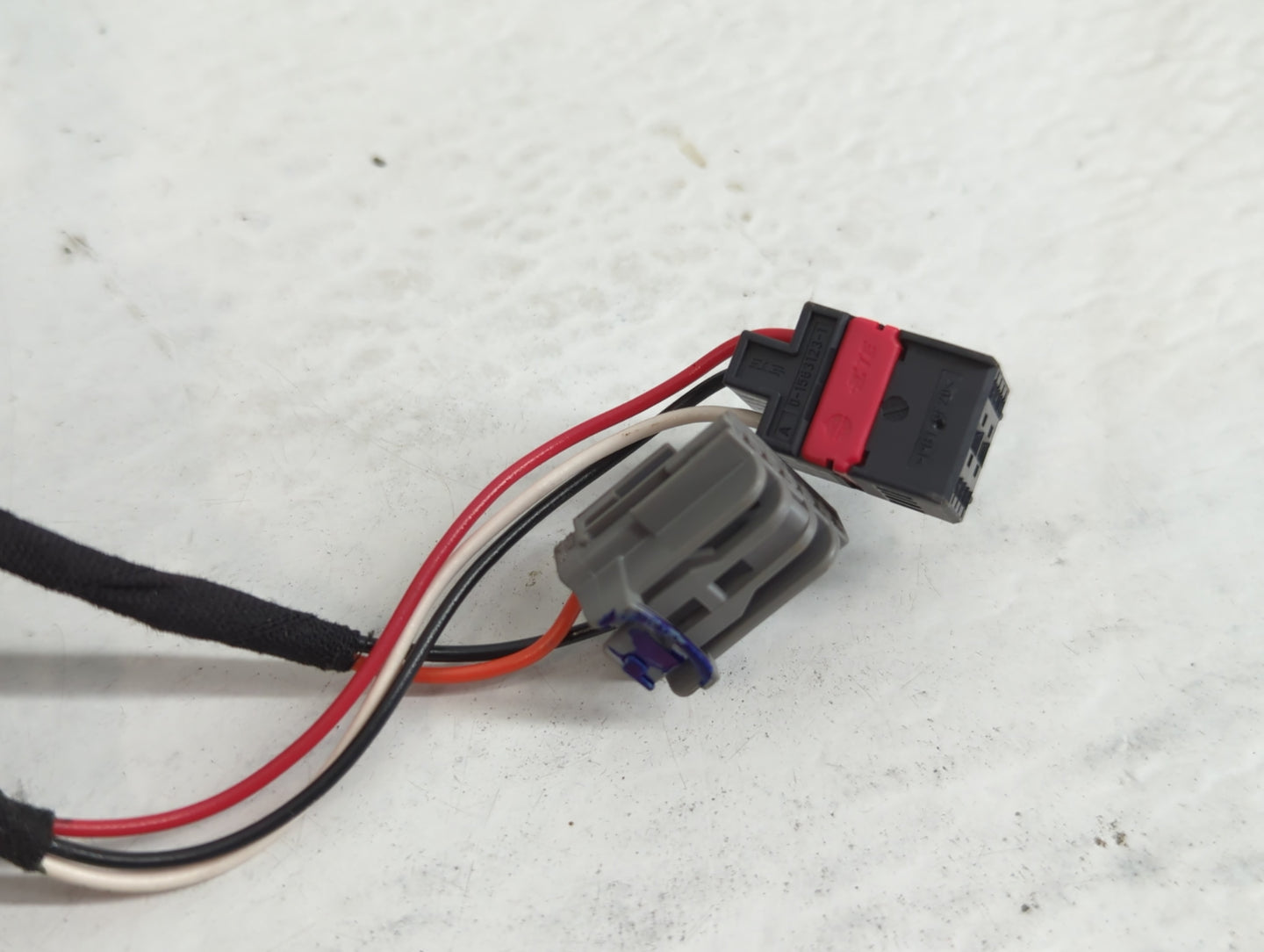 2021 Jeep Compass Driver Side View Mirror - Left Door Mirror OEM Used - Oemusedautoparts1.com