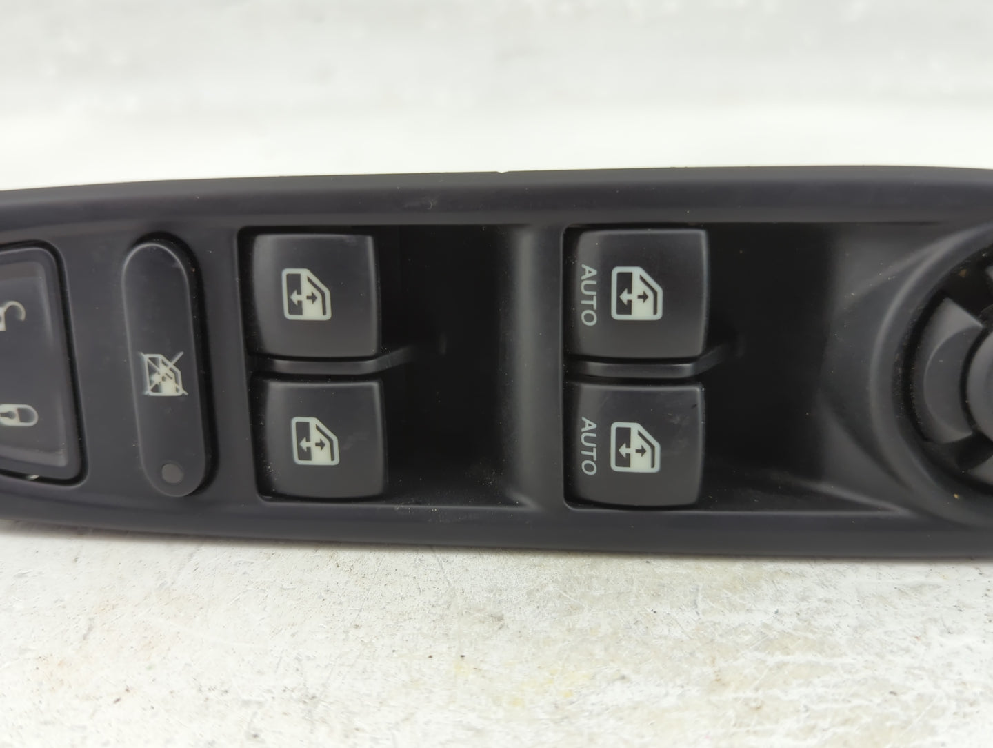 2021 Jeep Compass Master Power Window Switch Replacement Driver Side Left P/N:P6BZ27LXHAA Fits OEM Used Auto Parts - Oemused
