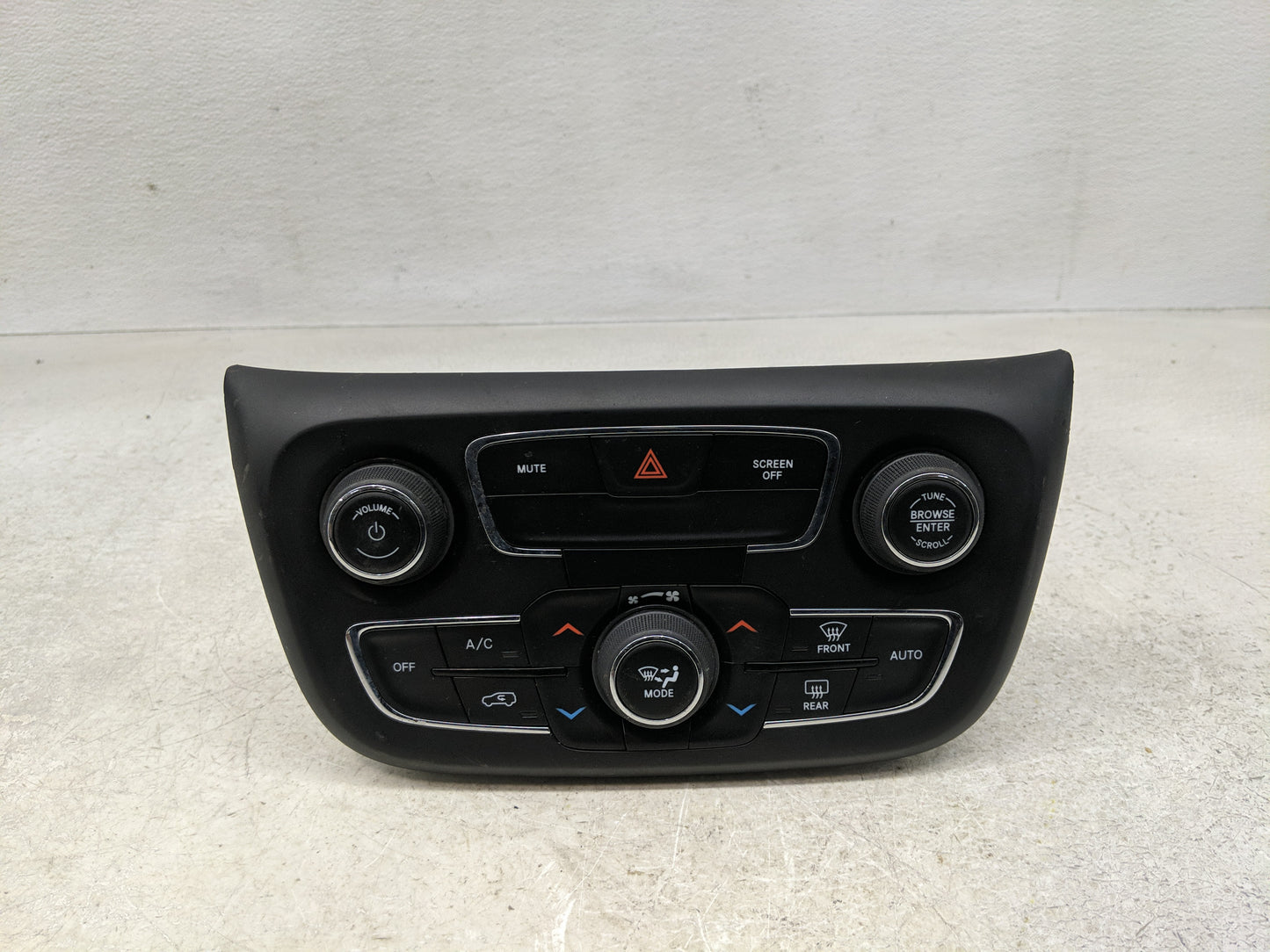 2021 Jeep Compass Climate Control Module Temperature AC/Heater Replacement P/N:MX237050-2933 Fits OEM Used Auto Parts - Oemu
