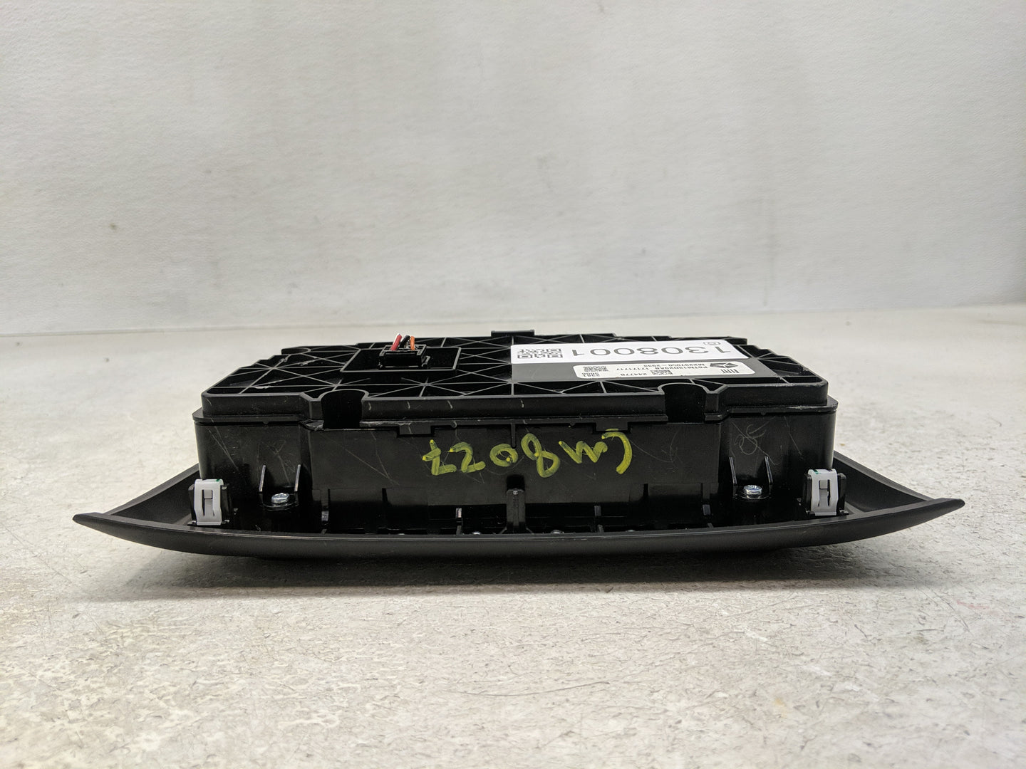2021 Jeep Compass Climate Control Module Temperature AC/Heater Replacement P/N:MX237050-2933 Fits OEM Used Auto Parts - Oemu