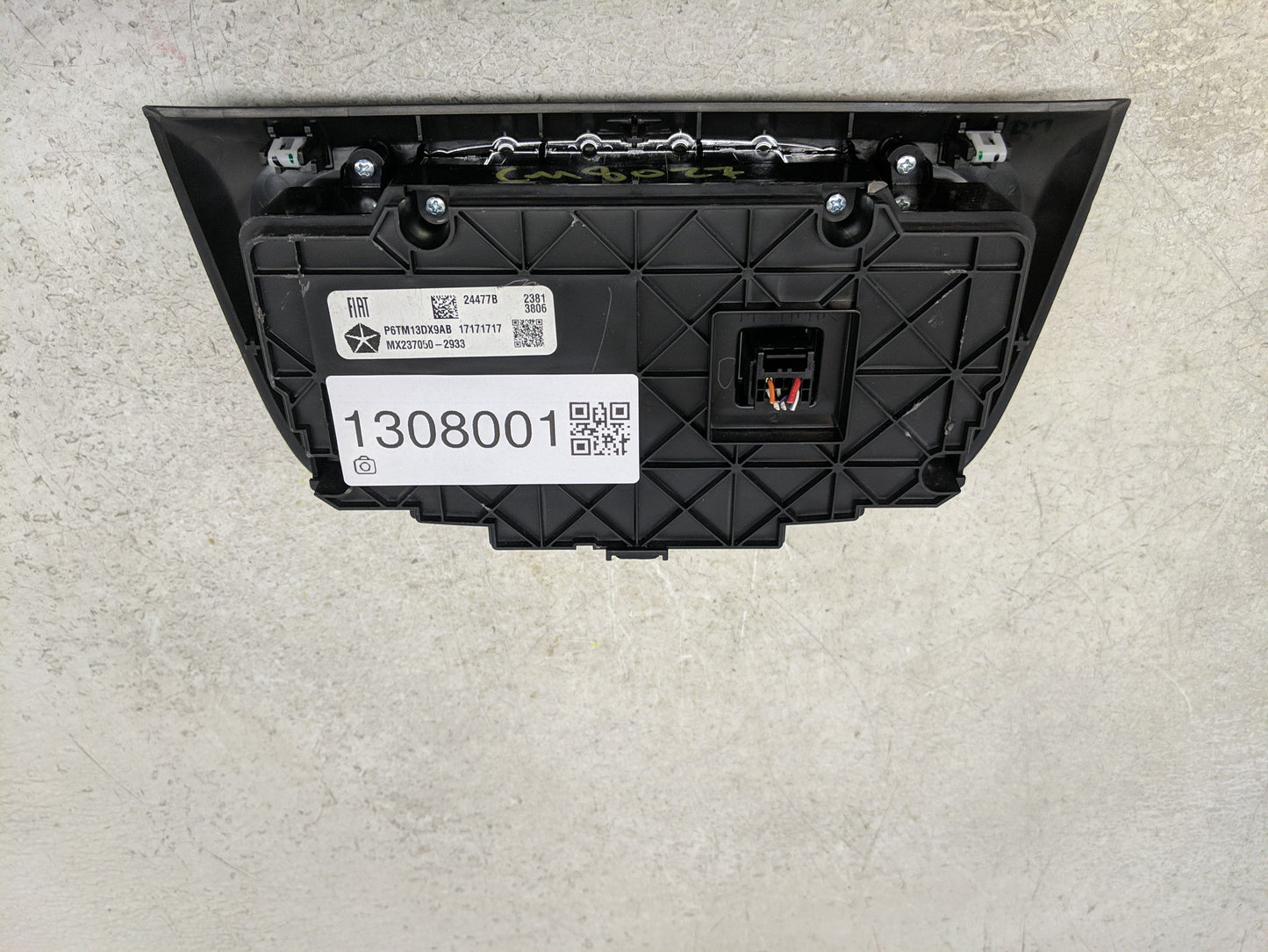 2021 Jeep Compass Climate Control Module Temperature AC/Heater Replacement P/N:MX237050-2933 Fits OEM Used Auto Parts - Oemu