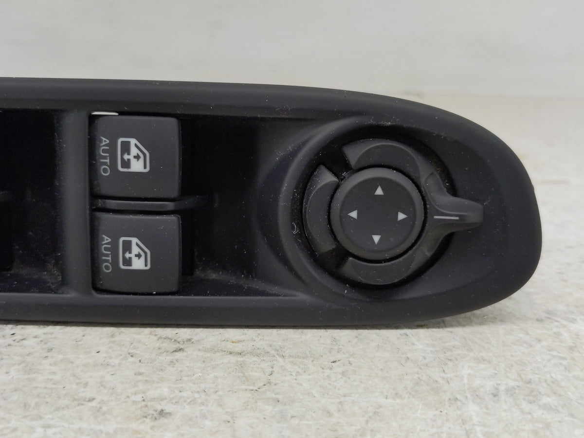 2017-2018 Jeep Compass Master Power Window Switch Replacement Driver Side Left P/N:30171088 P6BZ27LXHAA Fits Fits 2017 2018 