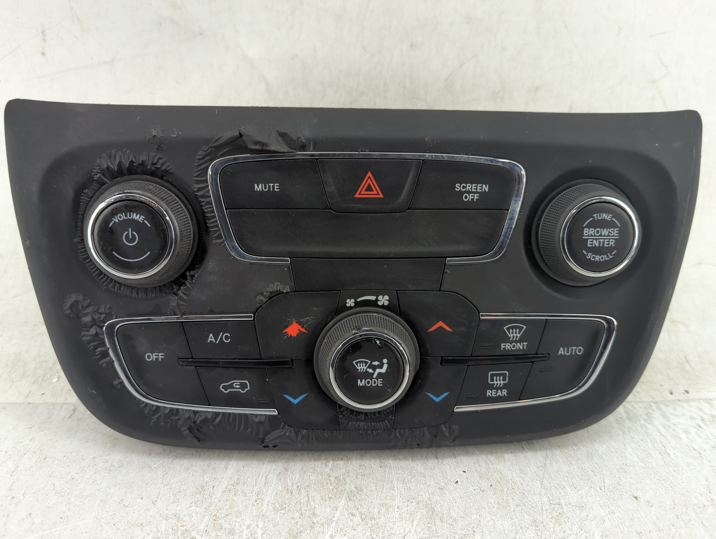 2021 Jeep Compass Climate Control Module Temperature AC/Heater Replacement P/N:P6TM13DX9AB Fits OEM Used Auto Parts - Oemuse