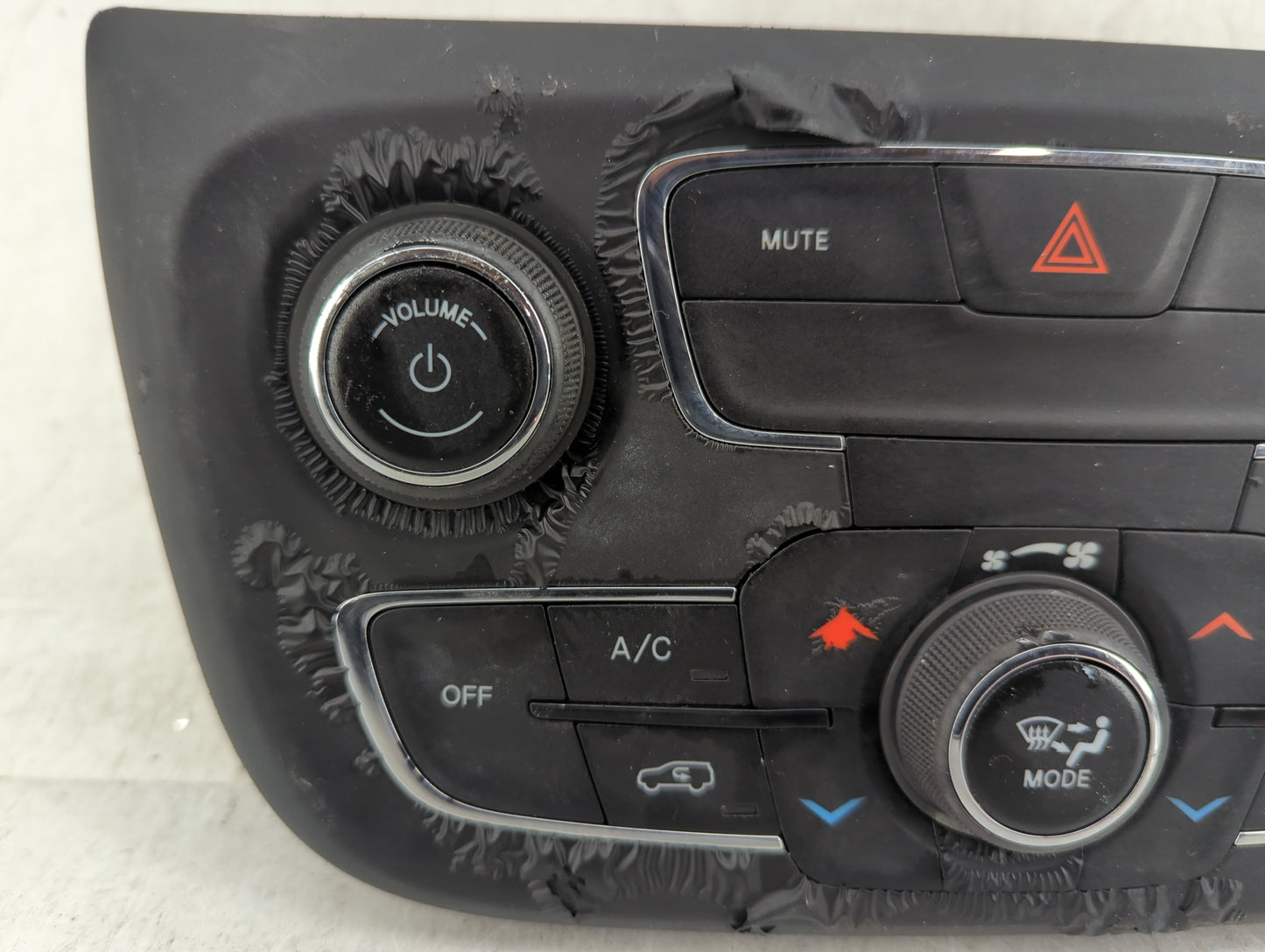 2021 Jeep Compass Climate Control Module Temperature AC/Heater Replacement P/N:P6TM13DX9AB Fits OEM Used Auto Parts - Oemuse
