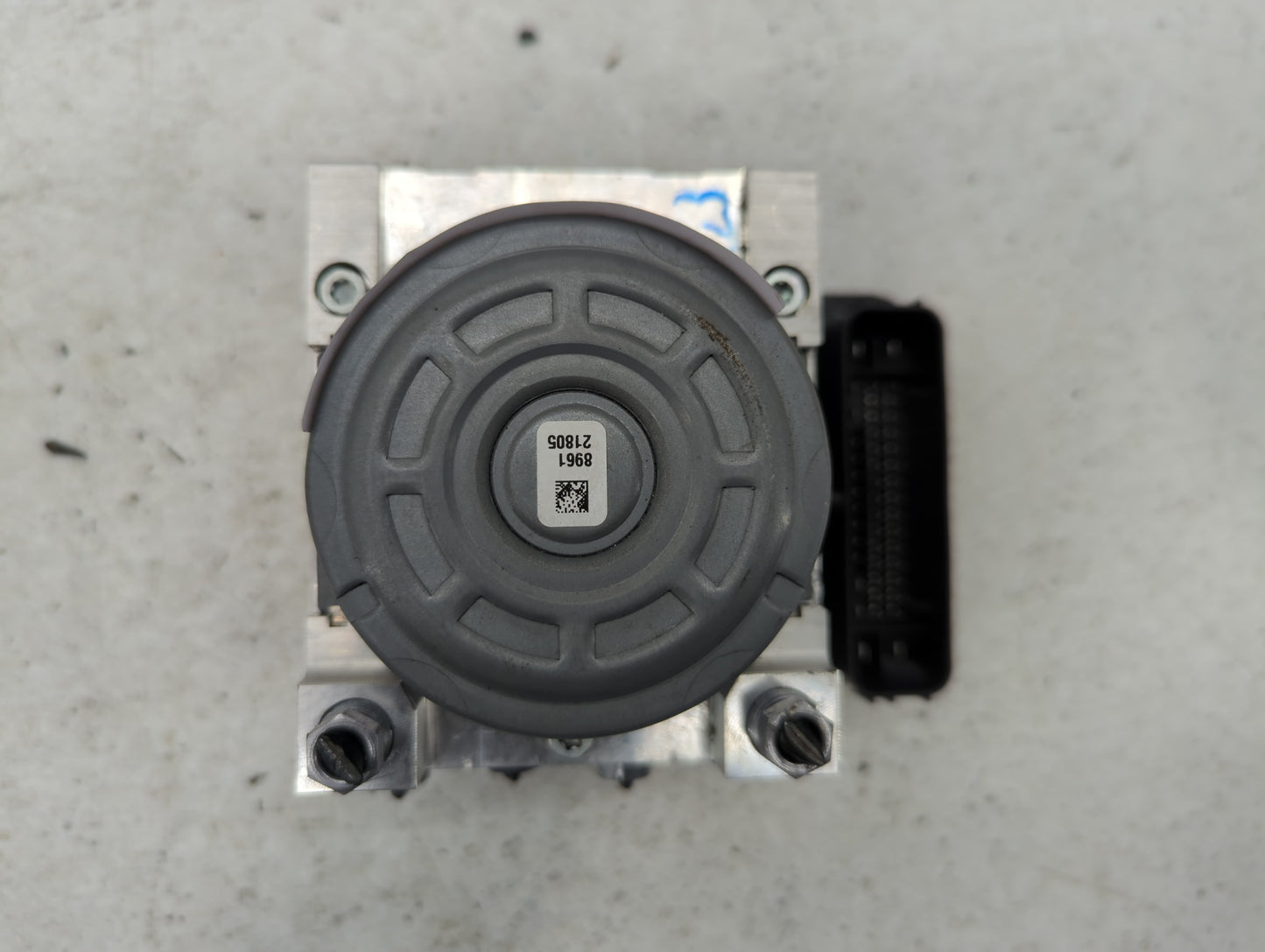 2021 Jeep Compass ABS Pump Control Module Replacement P/N:P68485883AB Fits OEM Used Auto Parts - Oemusedautoparts1.com
