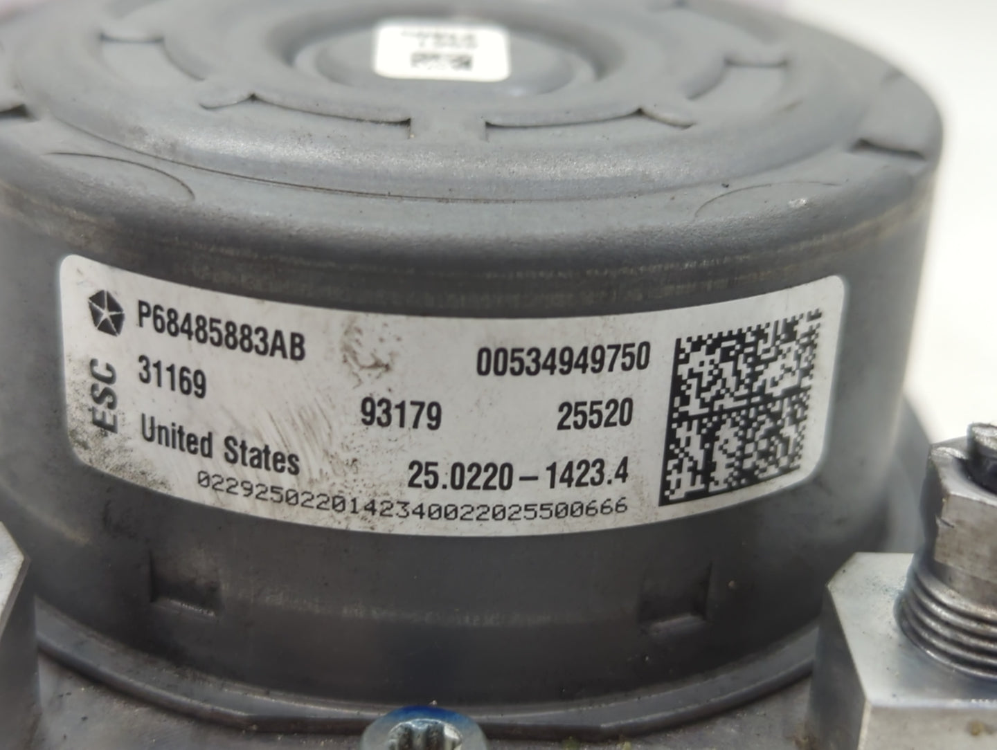 2021 Jeep Compass ABS Pump Control Module Replacement P/N:P68485883AB Fits OEM Used Auto Parts - Oemusedautoparts1.com